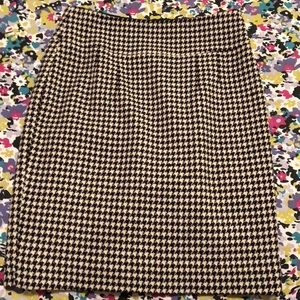 Black & White Houndstooth Pencil Skirt